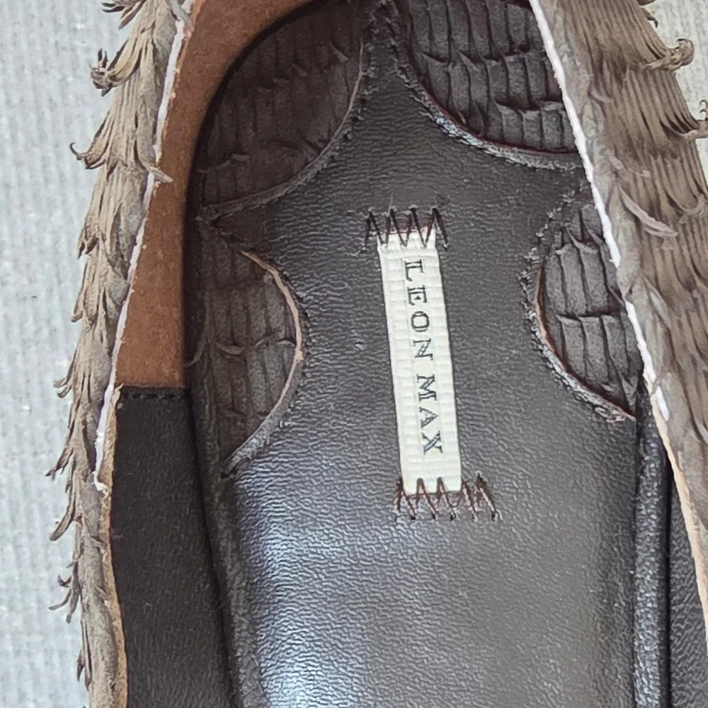 Leon Max Pointed Toe Flats Womens 7M Brown Textured Leather Feathered Fringe